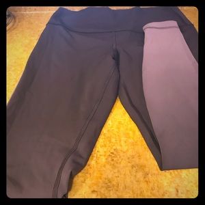 Lululemon ombré purple workout pant size 12